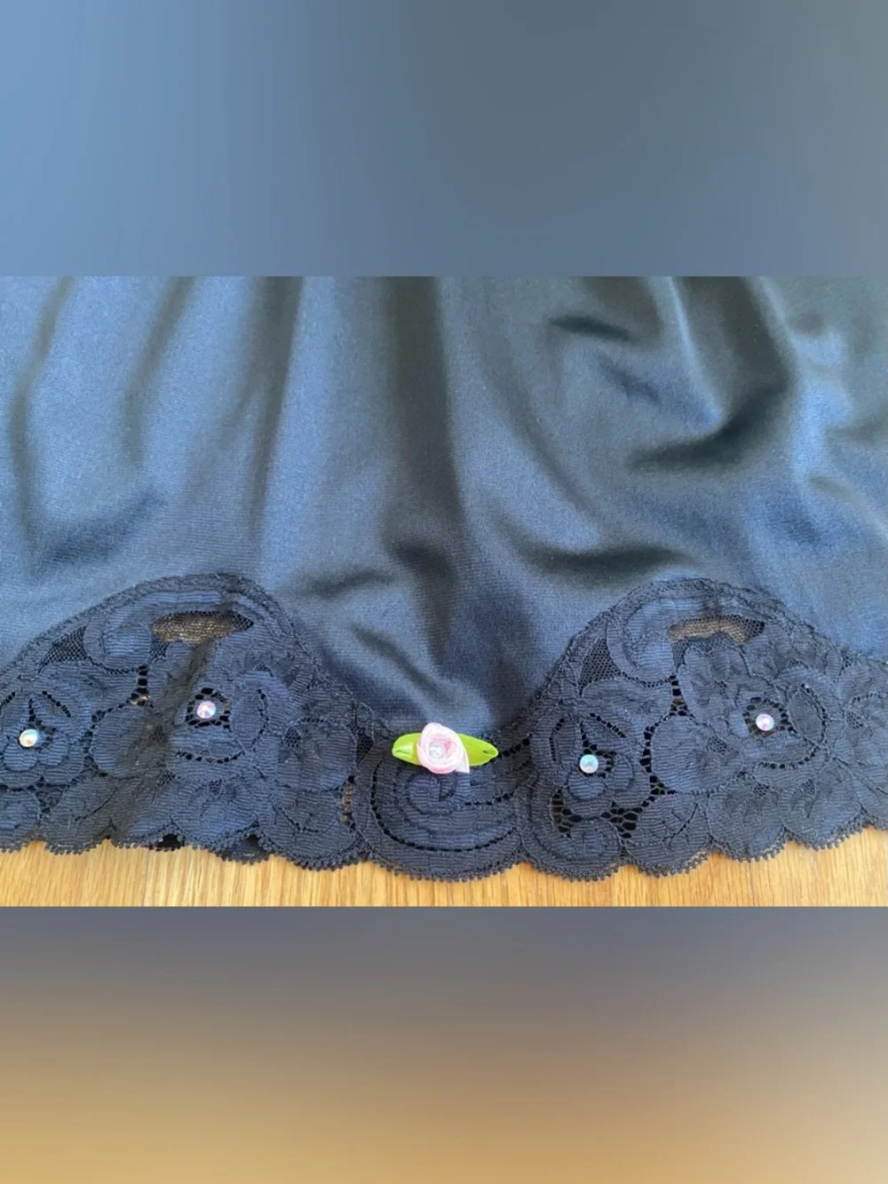 Vintage 60s Embellished Nylon Mini Slip *Medium* BLACK Scalloped Lace Half Slip - Picture 2 of 5